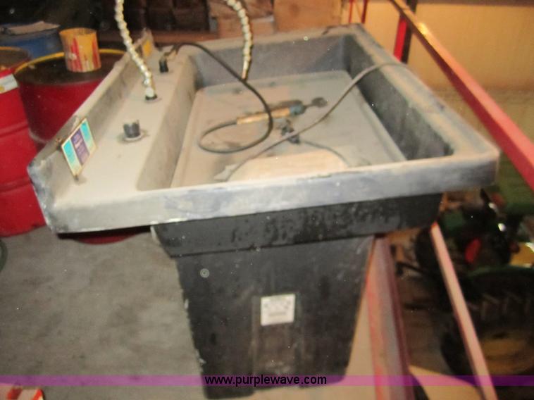 image for item 3067 Chem Free parts washer