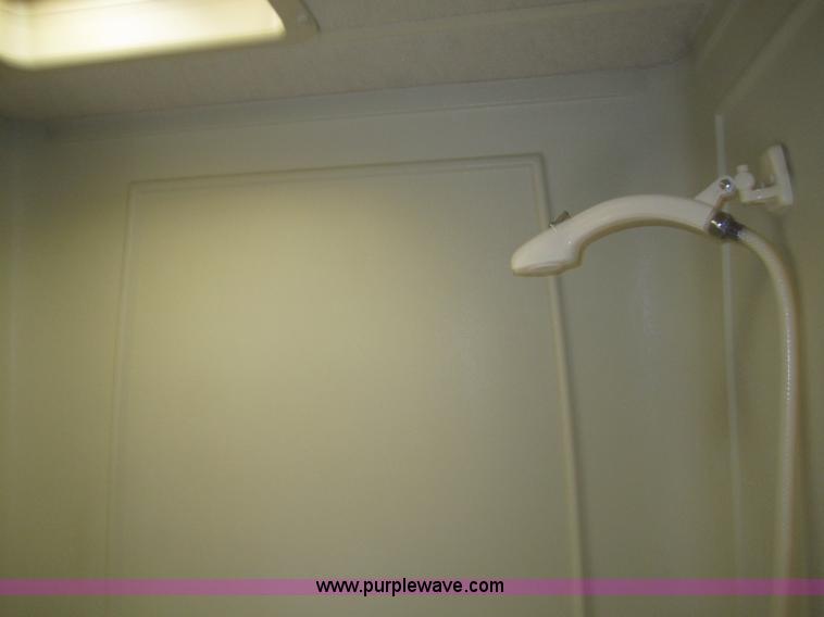 image for item 3070 1991 Kountry Star 35' camper