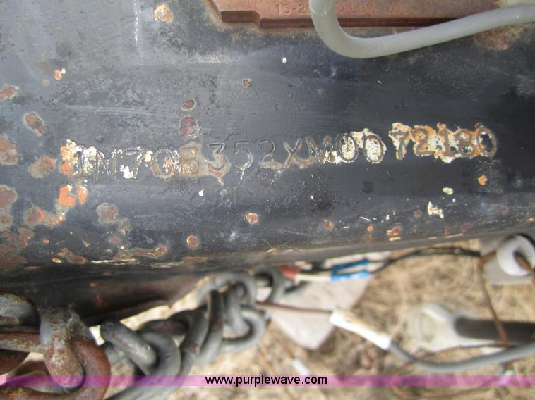 image for item 3070 1991 Kountry Star 35' camper