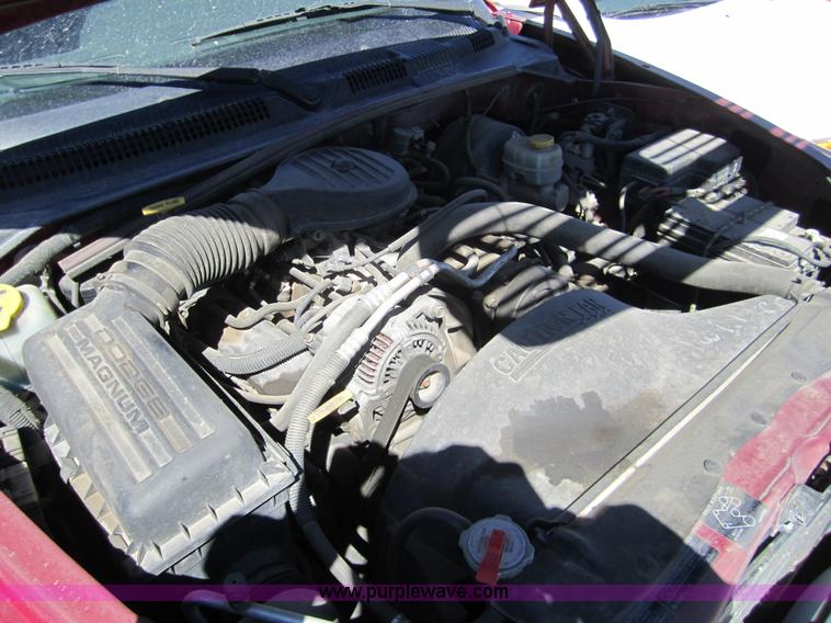 image for item 3075 1999 Dodge Dakota SLT pickup truck