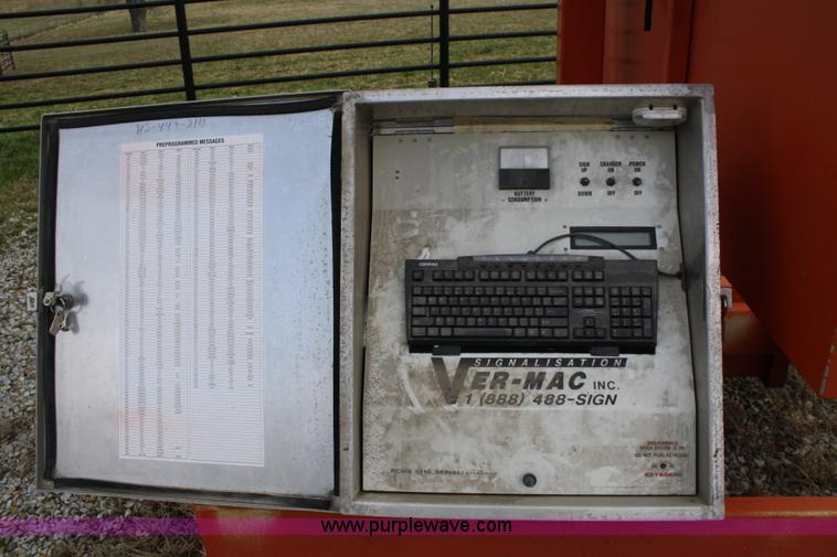 image for item 4681 Ver-Mac PCMS 1210 signalisation sign