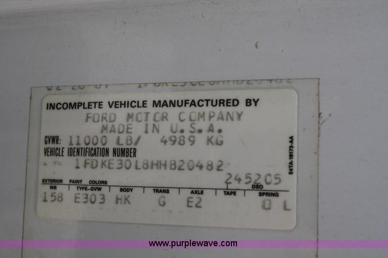 image for item 4684 1987 Ford Econoline E350 XL ambulance