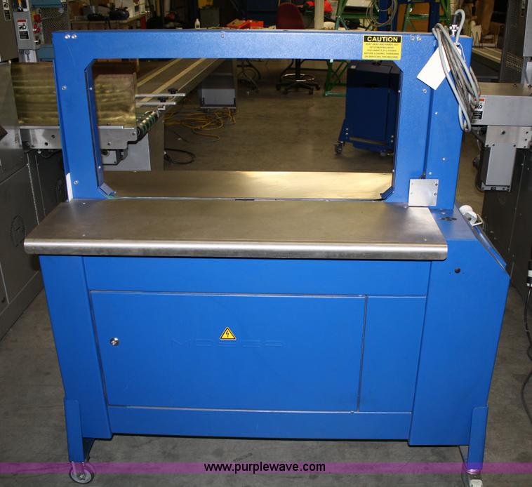 image for item 4901 Mosca strapping machine