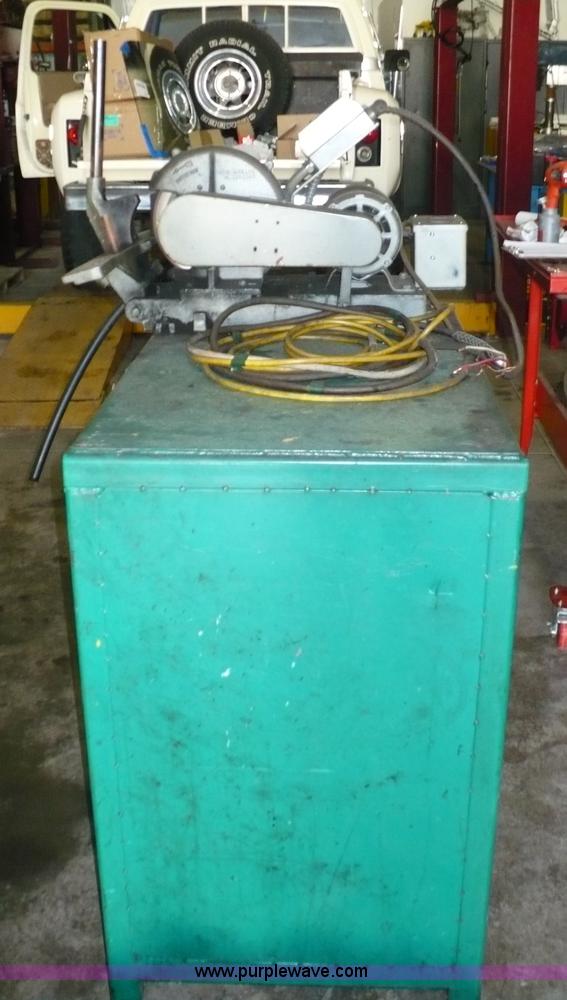 image for item 6005 Aeroquip C hose cutting machine
