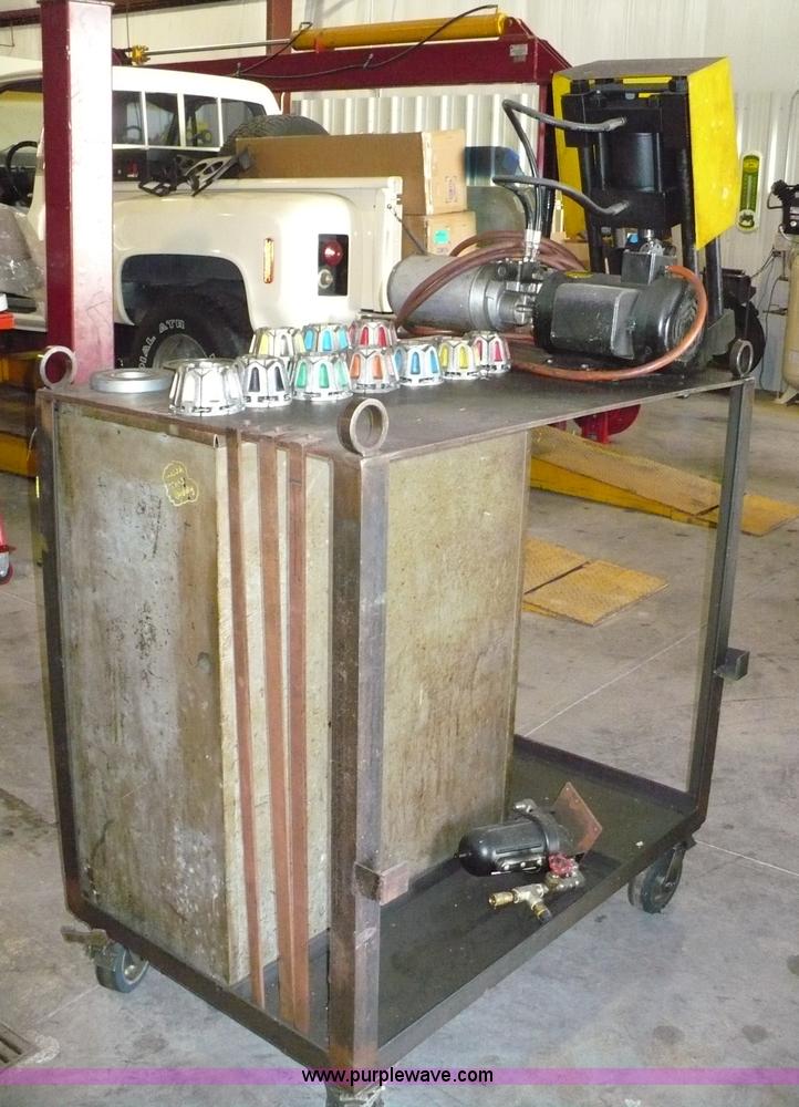 image for item 6006 Parke hose crimping machine