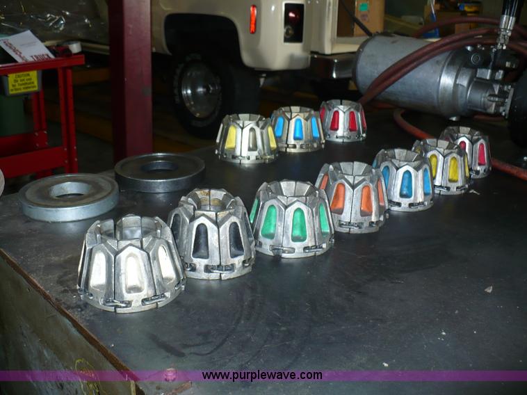 image for item 6006 Parke hose crimping machine