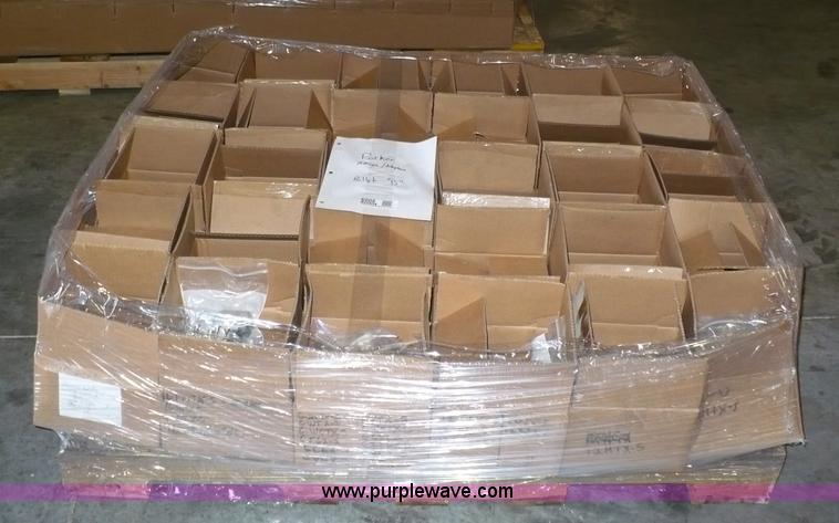 image for item 6008 Parker fittings/adapters