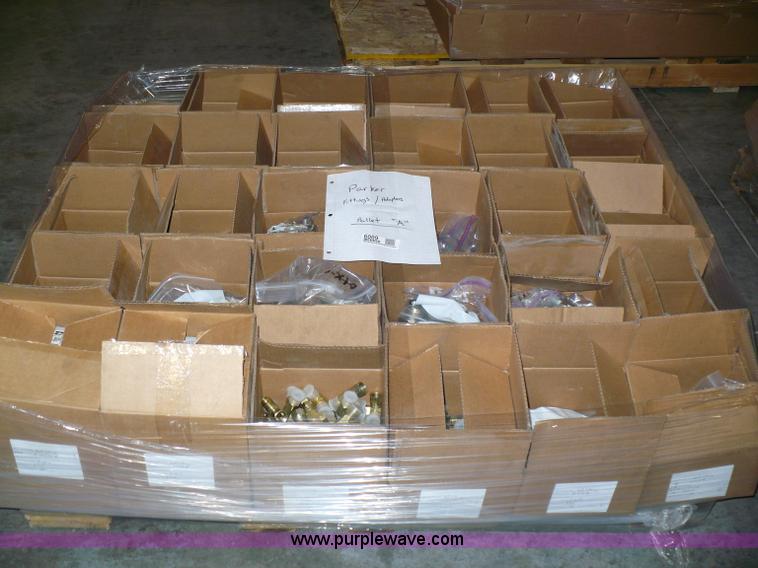 image for item 6009 Parker fittings/adapters