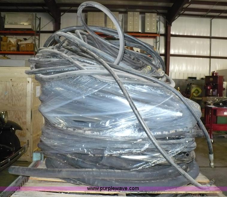 image for item 6013 Assorted hydraulic hoses
