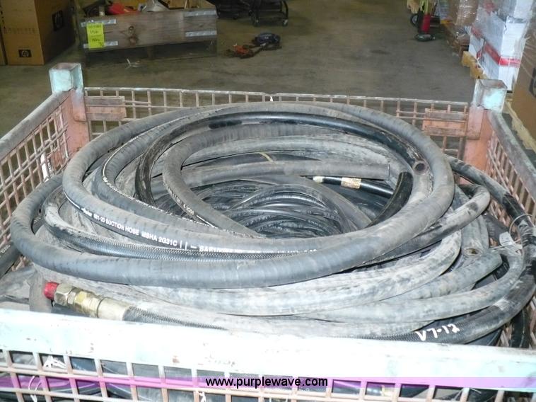 image for item 6013 Assorted hydraulic hoses