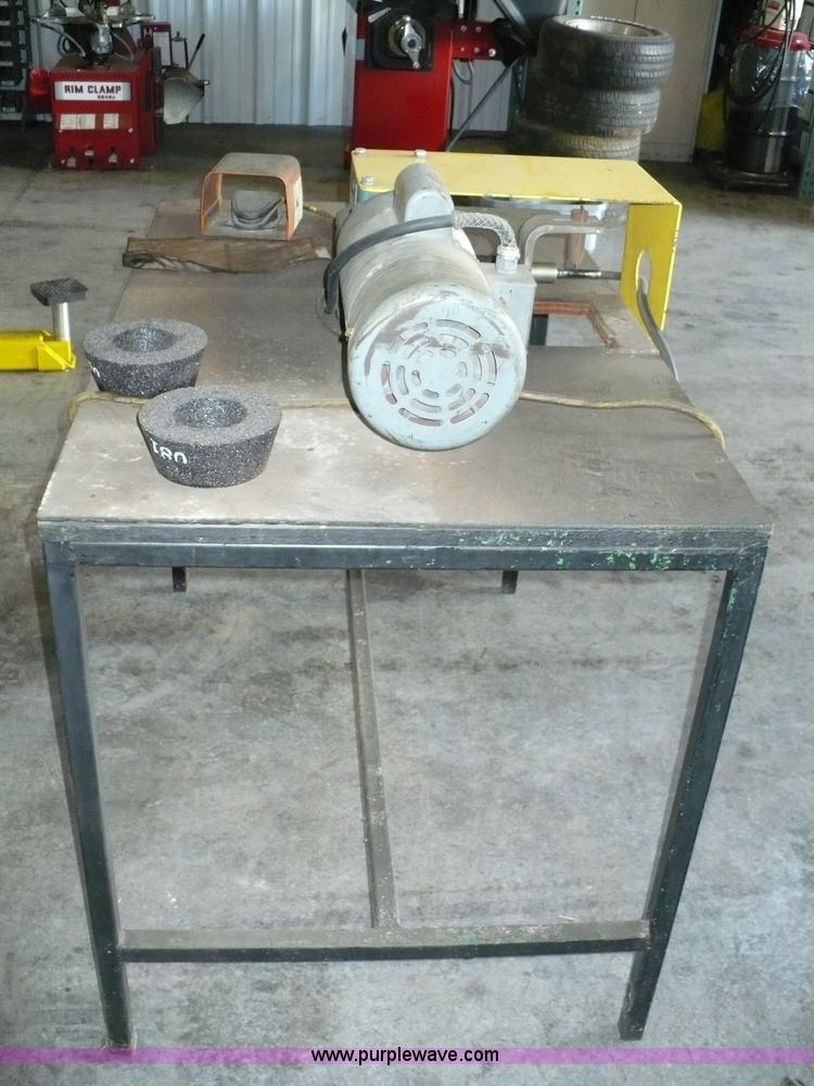 image for item 6015 Hydraulic hose skiver