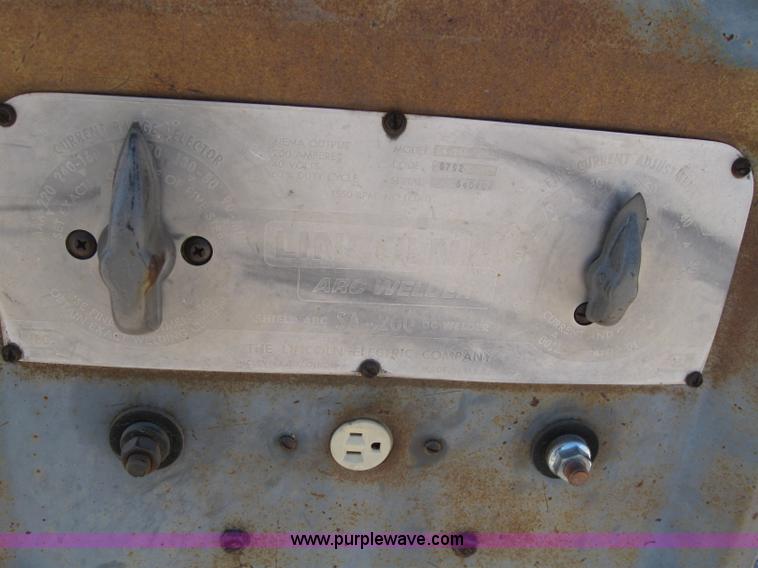 image for item 7004 Lincoln SA-200 welder/generator