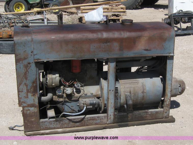 image for item 7004 Lincoln SA-200 welder/generator