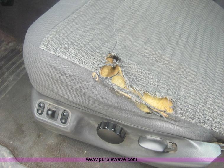 image for item 7010 2000 Ford F150 XLT Sport Supercab pickup truck