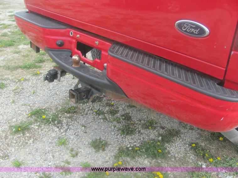 image for item 7010 2000 Ford F150 XLT Sport Supercab pickup truck