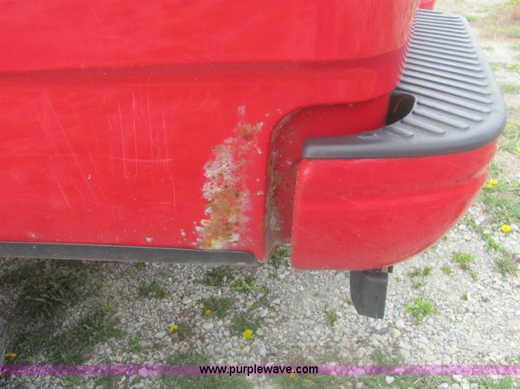 image for item 7010 2000 Ford F150 XLT Sport Supercab pickup truck