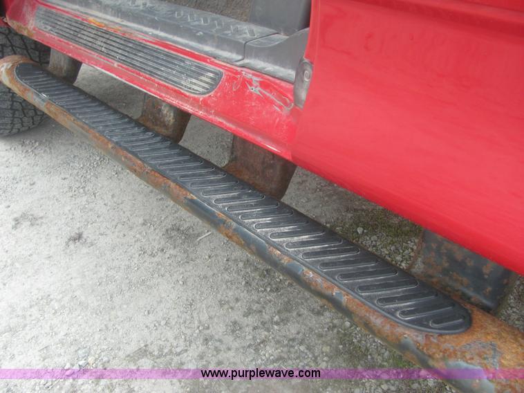 image for item 7010 2000 Ford F150 XLT Sport Supercab pickup truck