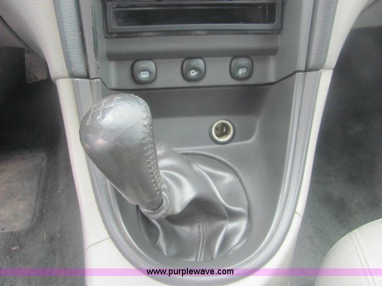 image for item 7011 2001 Ford Mustang GT convertible