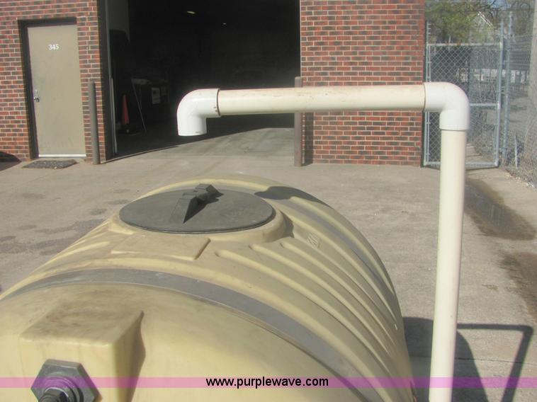 image for item 7014 Wylie portable spray unit