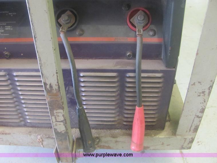 image for item 7016 Hobart Champion 10000 portable welder