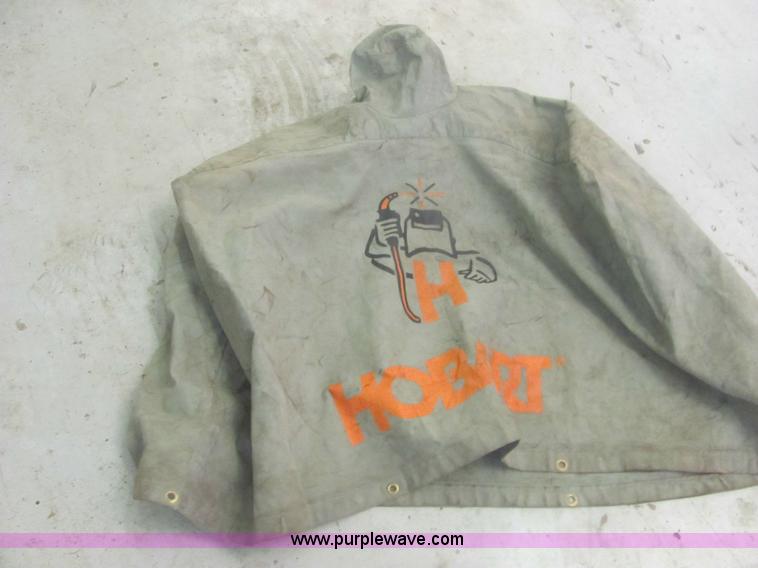 image for item 7016 Hobart Champion 10000 portable welder