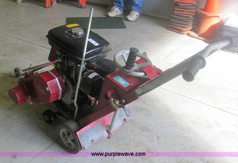 image for item 7019 MK concrete cutter