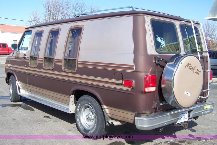 image for item 7309 1989 Chevrolet G20 Mark III Conversion van