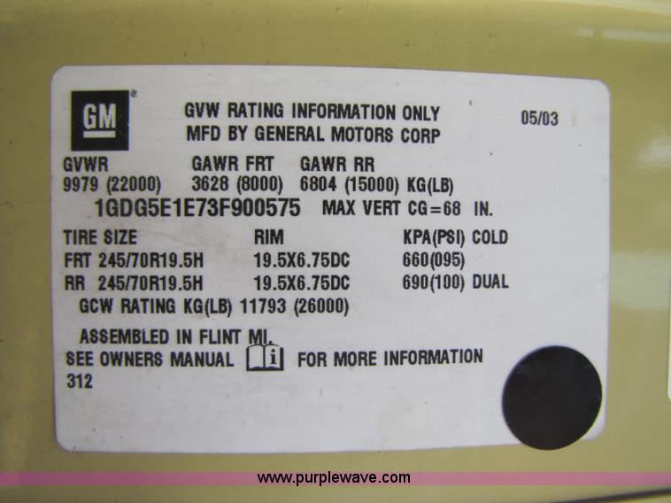 image for item 8423 2003 GMC C5500 cab and chassis