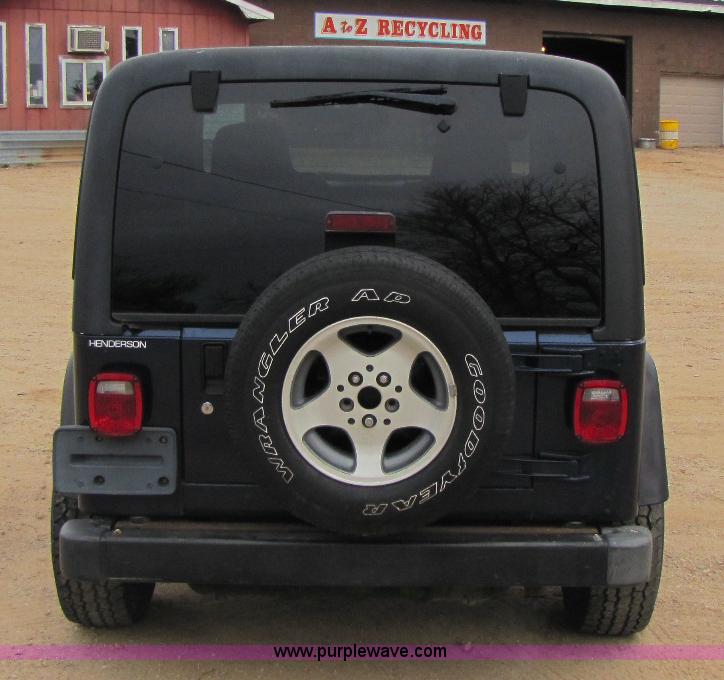 image for item 8434 2003 Jeep Wrangler Sport SUV