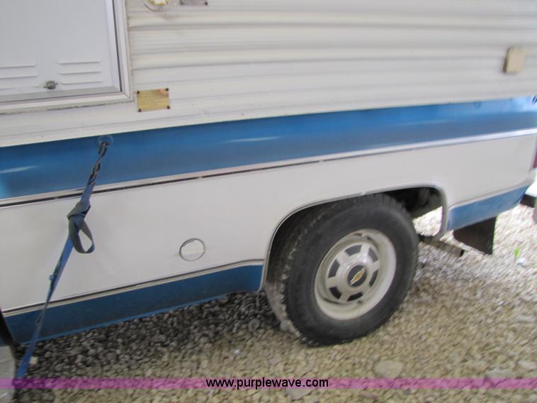 image for item 8483 1978 GMC Sierra Grande 25 Camper Special truck with camper