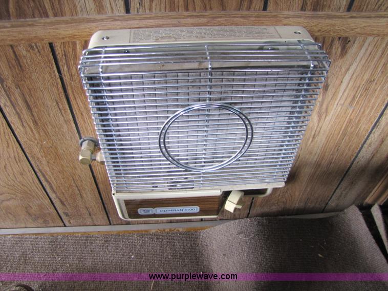 image for item 8483 1978 GMC Sierra Grande 25 Camper Special truck with camper