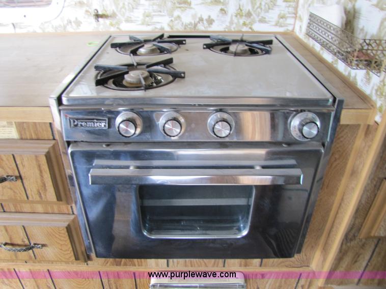 image for item 8483 1978 GMC Sierra Grande 25 Camper Special truck with camper