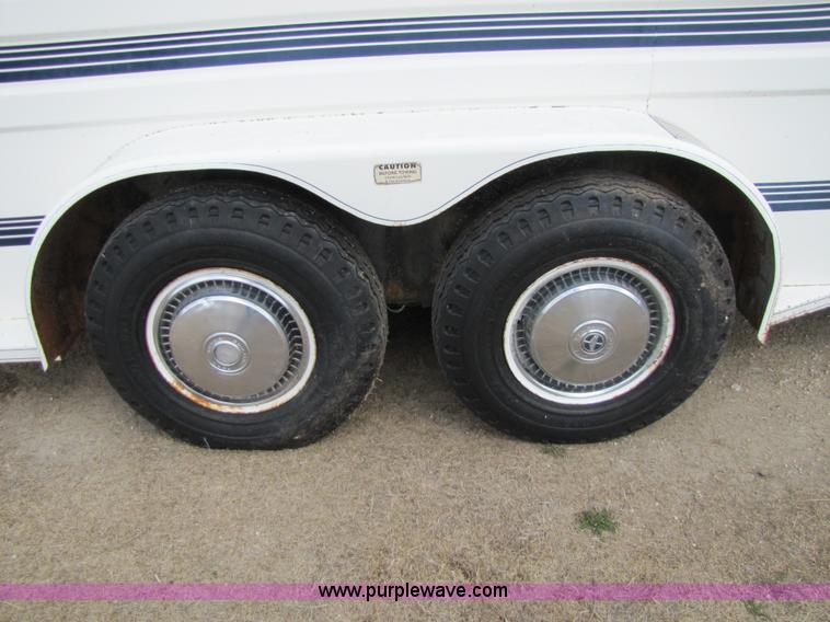 image for item 8511 1992 Titan 14' goose neck horse trailer with living quarters