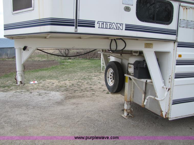 image for item 8511 1992 Titan 14' goose neck horse trailer with living quarters