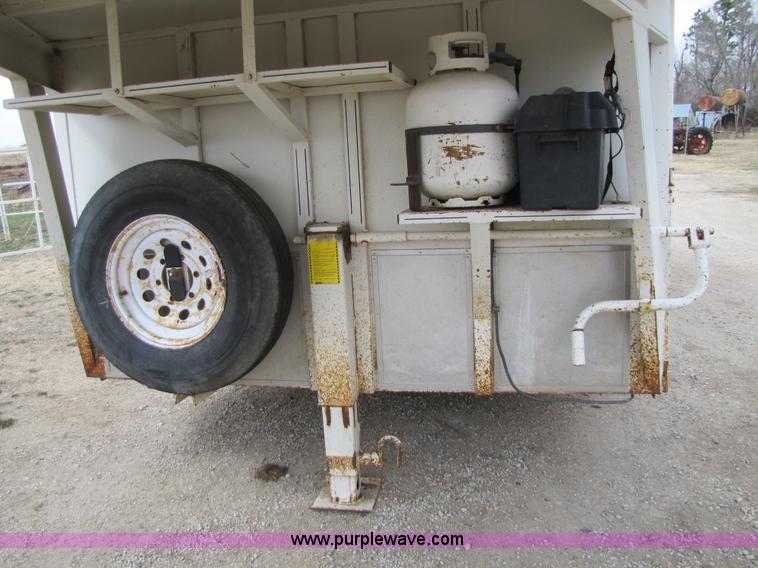 image for item 8511 1992 Titan 14' goose neck horse trailer with living quarters