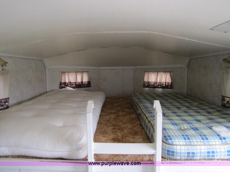 image for item 8511 1992 Titan 14' goose neck horse trailer with living quarters