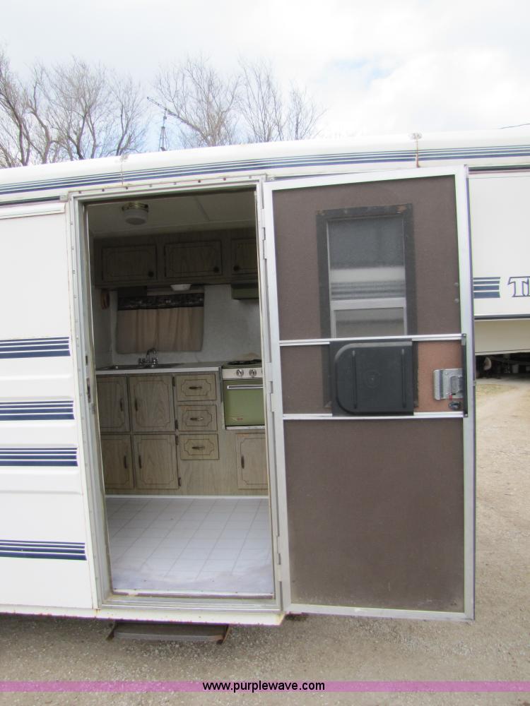 image for item 8511 1992 Titan 14' goose neck horse trailer with living quarters