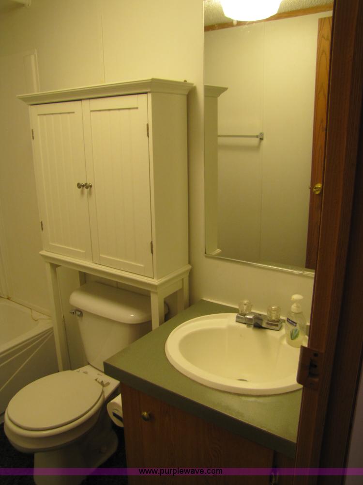 image for item 8540 2002 Schult/Oakwood modular home