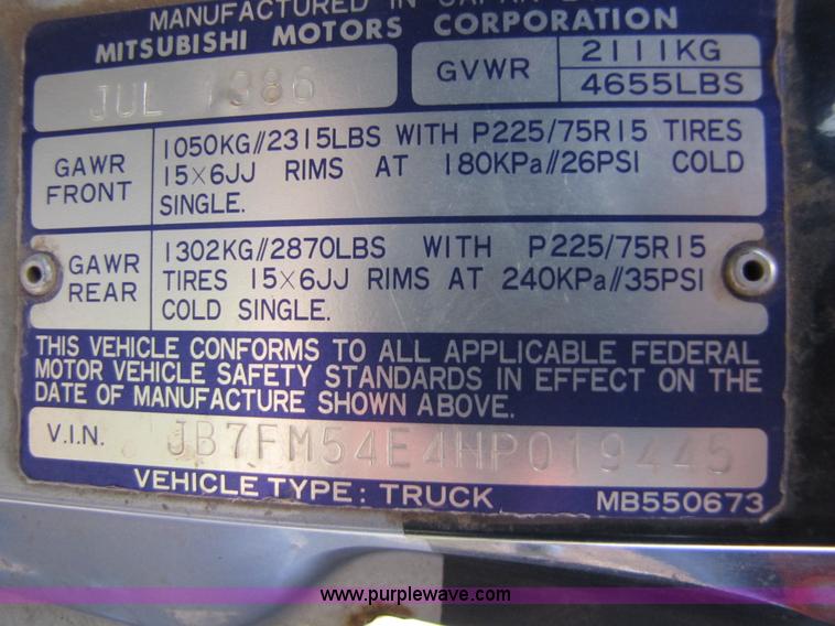 image for item 8551 1987 Dodge Ram D50 pickup truck