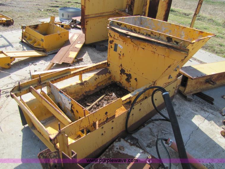 image for item 2113 Gomaco 3600 curb and gutter maker