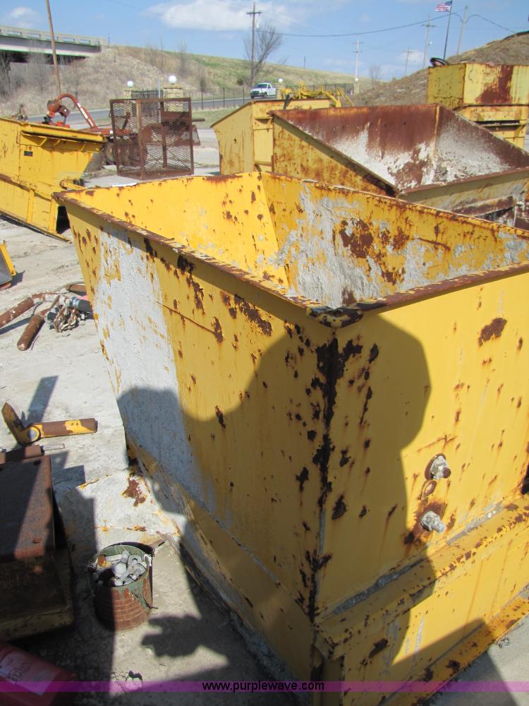 image for item 2113 Gomaco 3600 curb and gutter maker