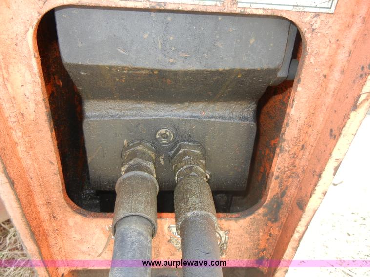 image for item 2183 Stanley MB856 hydraulic hammer