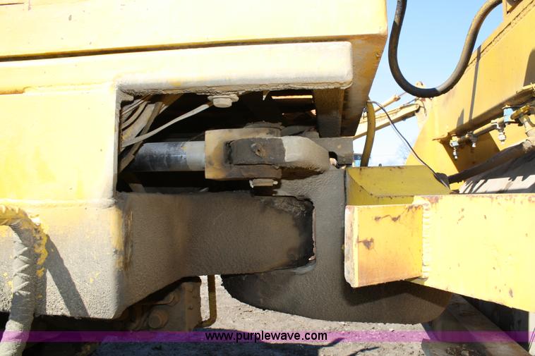 image for item 4791 Pettibone C-200 flat wheel combination roller vibratory compactor