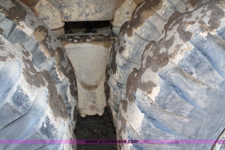 image for item 4792 1986 Ford L8000 water truck