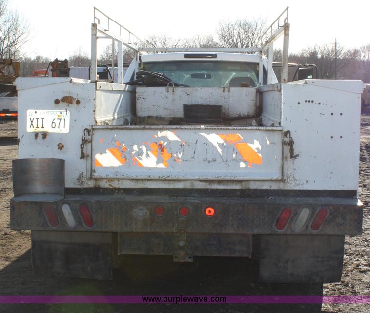 image for item 4795 2001 GMC Sierra K3500 utility pickup truck