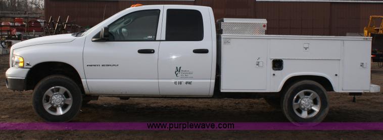 image for item 4796 2003 Dodge Ram 2500 quad cab pickup truck