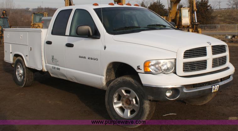 image for item 4796 2003 Dodge Ram 2500 quad cab pickup truck