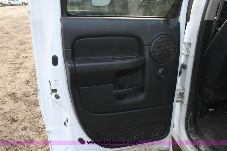 image for item 4796 2003 Dodge Ram 2500 quad cab pickup truck