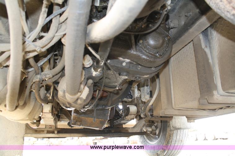 image for item 4910 1978 Kenworth W900A semi truck