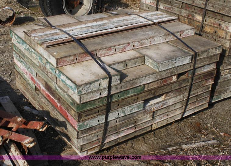 image for item 4913 Symons concrete forms